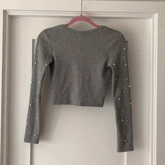 ZARA Pearl V-neck cropped cardigan - Picture 3 of 3